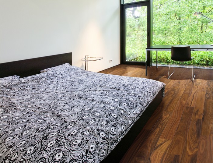 進(jìn)口地板讓家居呈現(xiàn)什么生活新方式？ 進(jìn)口地板引領(lǐng)大家生活新方式