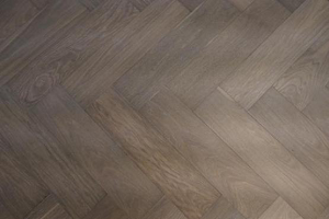 得高尊貴系列Quick-Step三層實(shí)木人字拼花地板 簡約外衣下的卓越匠心 圖片14